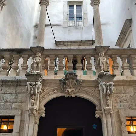 Palazzo Antonelli Di *